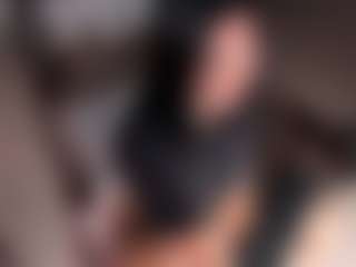 SuzzanRugge's Live Sex Cam Show