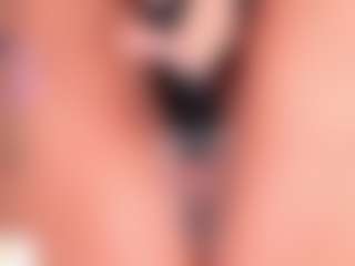 SuzzanRugge's Live Sex Cam Show