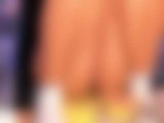 Live cam show with SuzzanRugge - Fuck Machine on Soda Cam