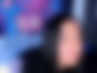 SuzzanRugge's Live Sex Cam Show