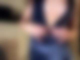 Live cam show with A_Milla - Sweet on CamwithHer
