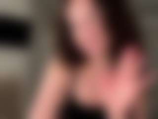 Live cam show with A_Milla - Spanks on Dolls Live