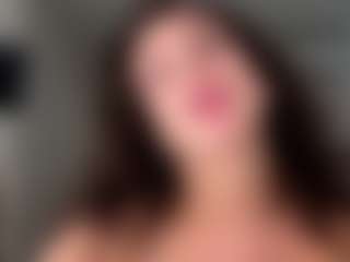 Live cam show with A_Milla - Spin on Livezox