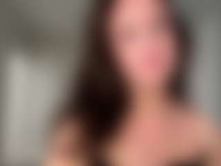Live cam show with A_Milla - Flirt on AdultVida.com