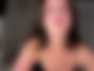 Live cam show with A_Milla - Facial on Dolls Live