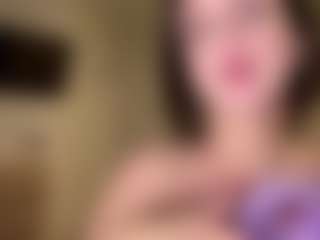 Live cam show with A_Milla - Spin on madthumbs