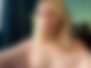 Eve's Live Sex Cam Show