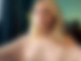 Eve's Live Sex Cam Show