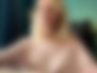 Eve's Live Sex Cam Show