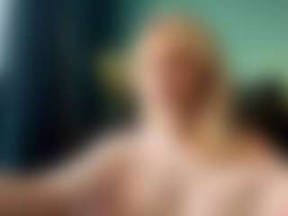 Eve's Live Sex Cam Show