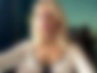 Eve's Live Sex Cam Show