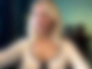 Eve's Live Sex Cam Show