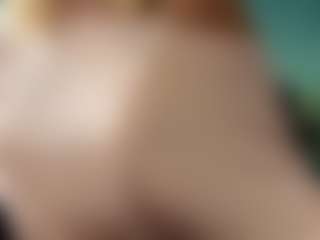Eve's Live Sex Cam Show