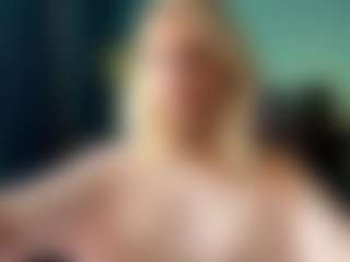 Eve's Live Sex Cam Show