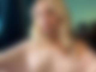 Eve's Live Sex Cam Show