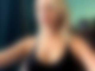 Eve's Live Sex Cam Show