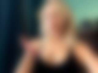 Eve's Live Sex Cam Show