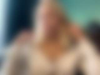 Live cam show with Eve - Young Adult on Uber Horny