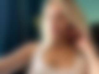 Eve's Live Sex Cam Show