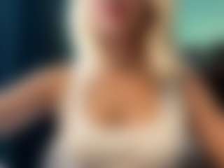 Eve's Live Sex Cam Show