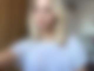 Live cam show with Eve - Teen (18+) on Strip Flash - Live Sex Shows
