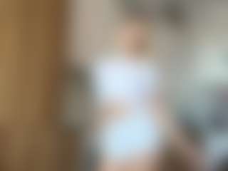 Live cam show with Eve - Teen (18+) on LiveSexCams6