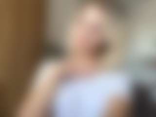 Eve's Live Sex Cam Show