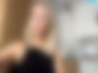 Live cam show with Eve - Big Tits on Uber Horny