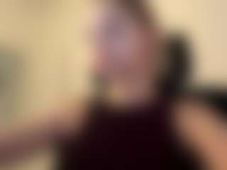 Live cam show with Eve - Ass Clapping on SpankPalCams