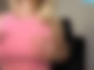 Live cam show with Eve - Ahegao on AdultVida.com