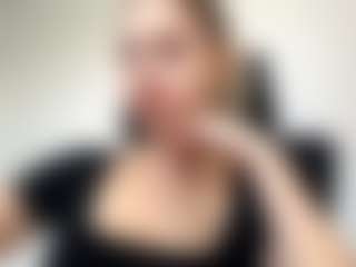 Live cam show with Eve - Athletic on liverealitysex.com
