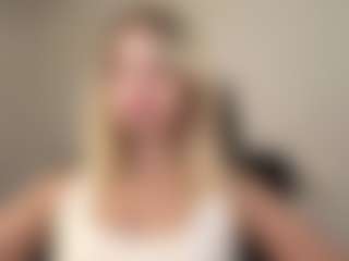 Eve's Live Sex Cam Show