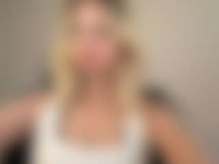 Eve's Live Sex Cam Show