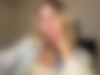 Eve's Live Sex Cam Show