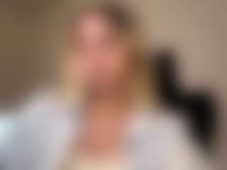 Eve's Live Sex Cam Show
