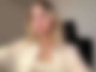 Eve's Live Sex Cam Show