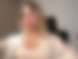Eve's Live Sex Cam Show