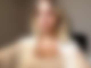 Eve's Live Sex Cam Show