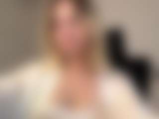 Eve's Live Sex Cam Show