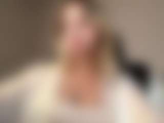 Eve's Live Sex Cam Show