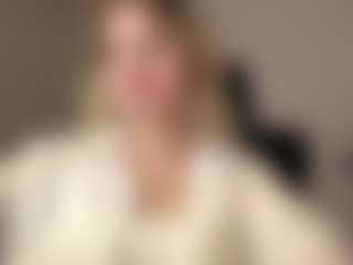 Eve's Live Sex Cam Show