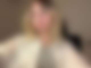 Eve's Live Sex Cam Show
