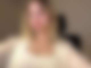 Eve's Live Sex Cam Show