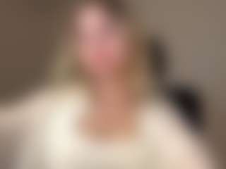 Eve's Live Sex Cam Show