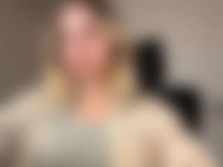 Eve's Live Sex Cam Show