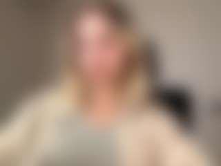 Eve's Live Sex Cam Show