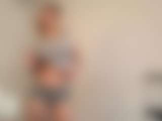 Eve's Live Sex Cam Show
