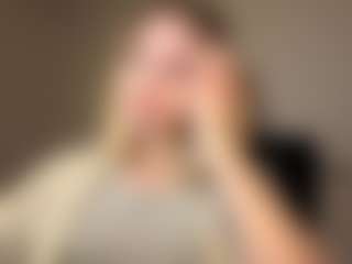 Eve's Live Sex Cam Show