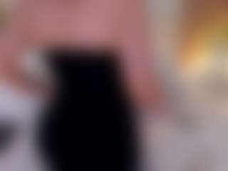 Live cam show with Daraa strom - Blonde Hair Curvy on CamSodaAdn