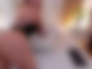 Daraa strom MILF webcam performer live streaming